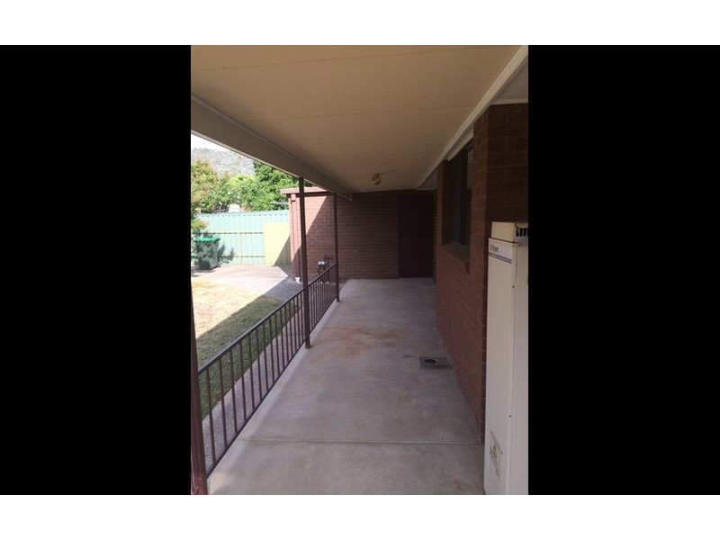 2/735 Harris Court, Lavington NSW 2641