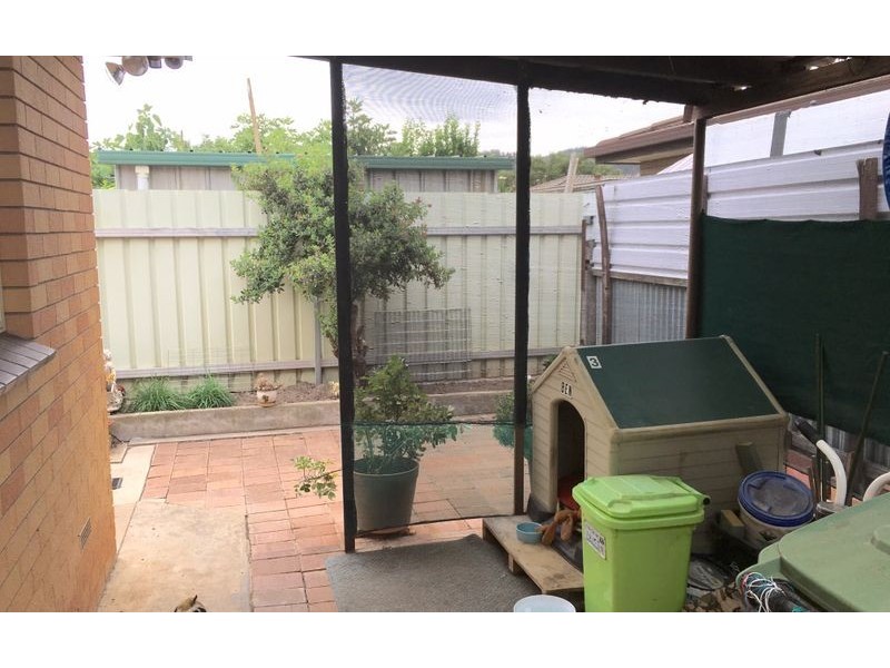 2/467 Kemp Street, Lavington NSW 2641