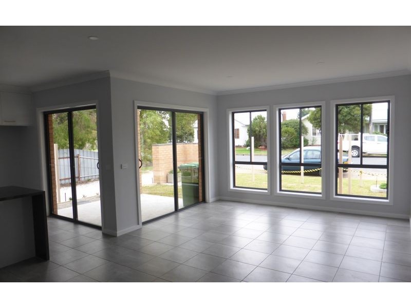 1/541 Klose Street, Lavington NSW 2641