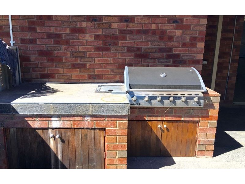 1 Fade Court, Wodonga VIC 3690