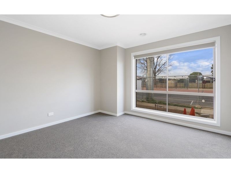 54 Woodland Street, Wodonga VIC 3690