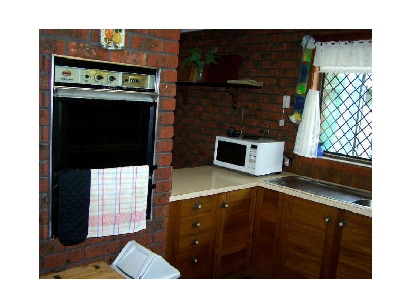 583 Prune Street, Lavington NSW 2641