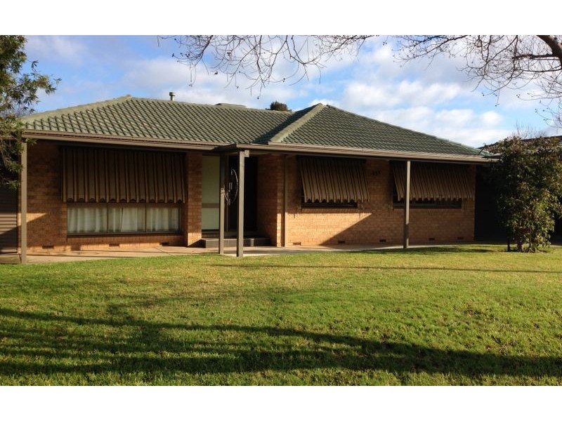 533 Regina Avenue, North Albury NSW 2640