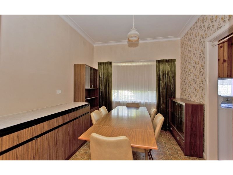 515 Kemp Street, Lavington NSW 2641