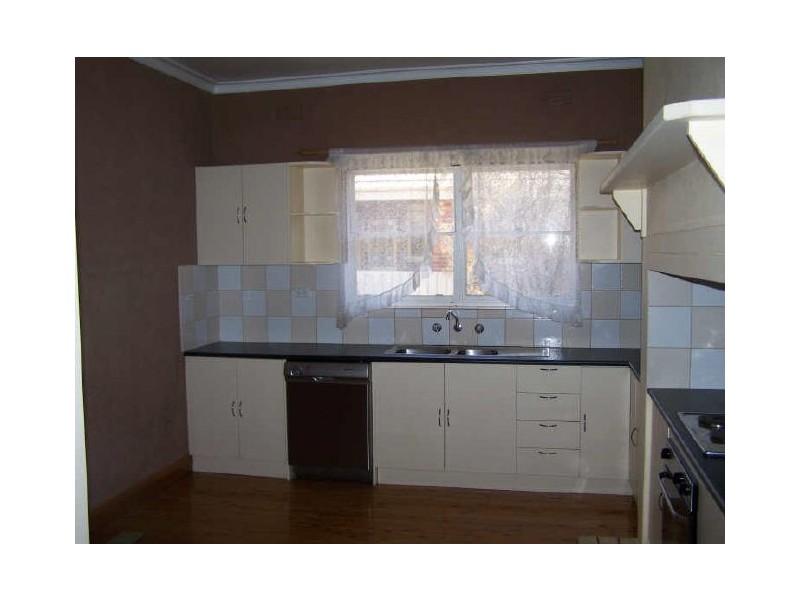 776 Mate Street, North Albury NSW 2640