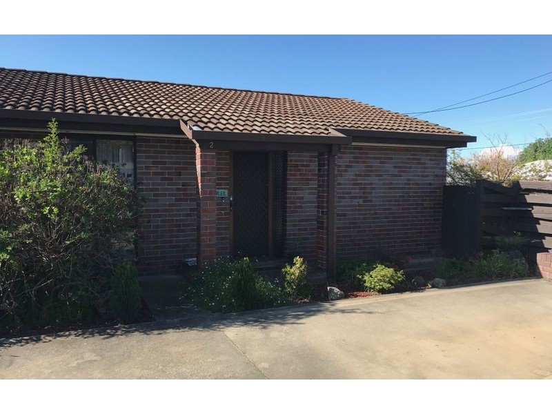 2/242 Borella Road, Albury NSW 2640