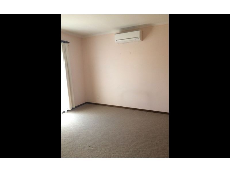 2/242 Borella Road, Albury NSW 2640