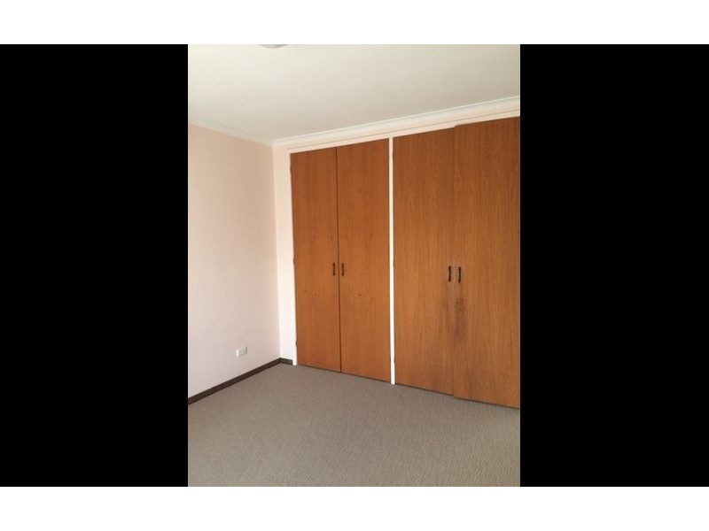 2/242 Borella Road, Albury NSW 2640