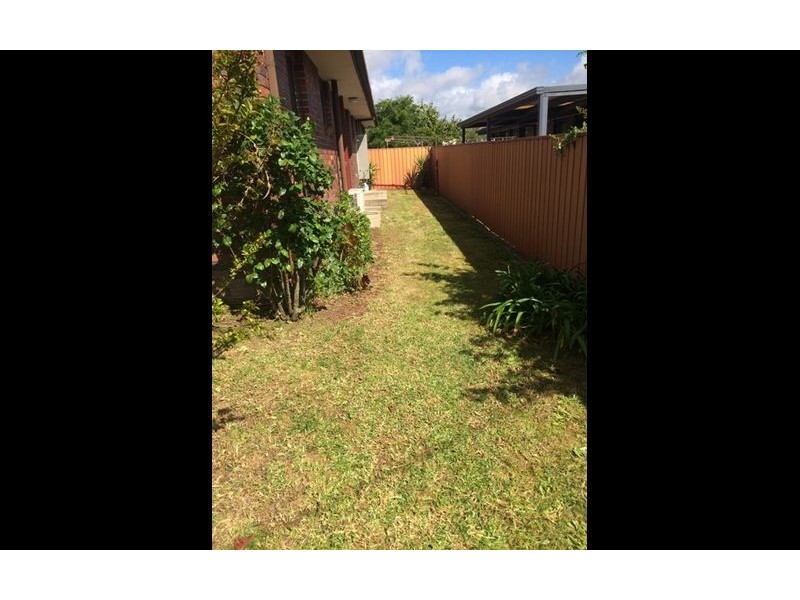 2/242 Borella Road, Albury NSW 2640