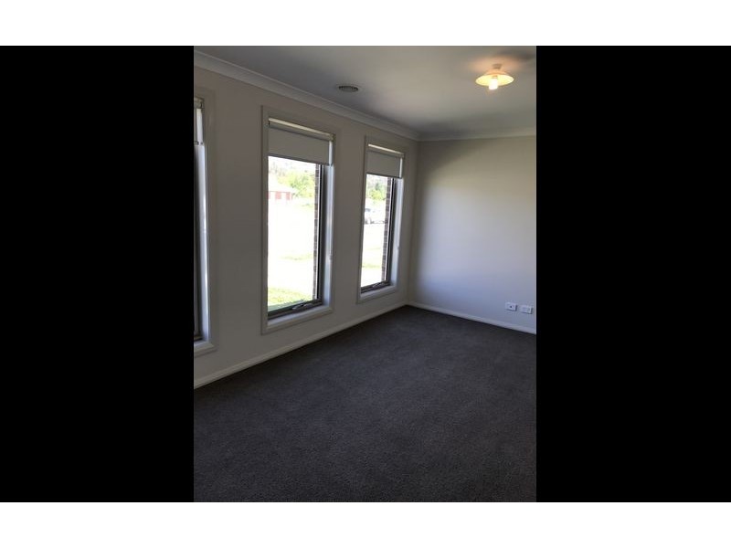 6/110 Greta Drive, Lavington NSW 2641