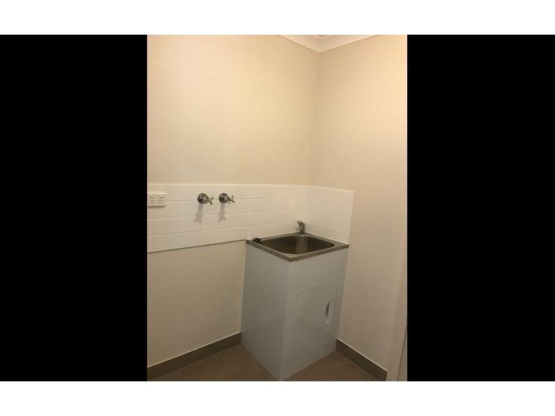 6/110 Greta Drive, Lavington NSW 2641