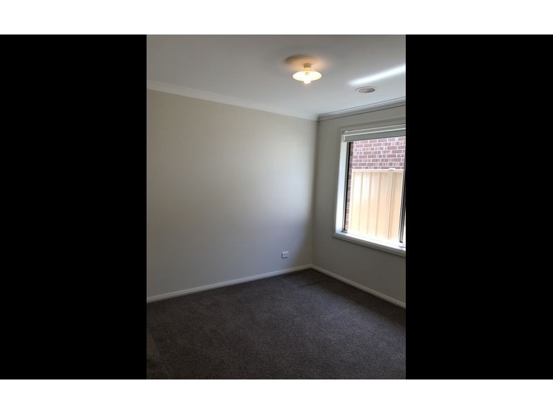 6/110 Greta Drive, Lavington NSW 2641