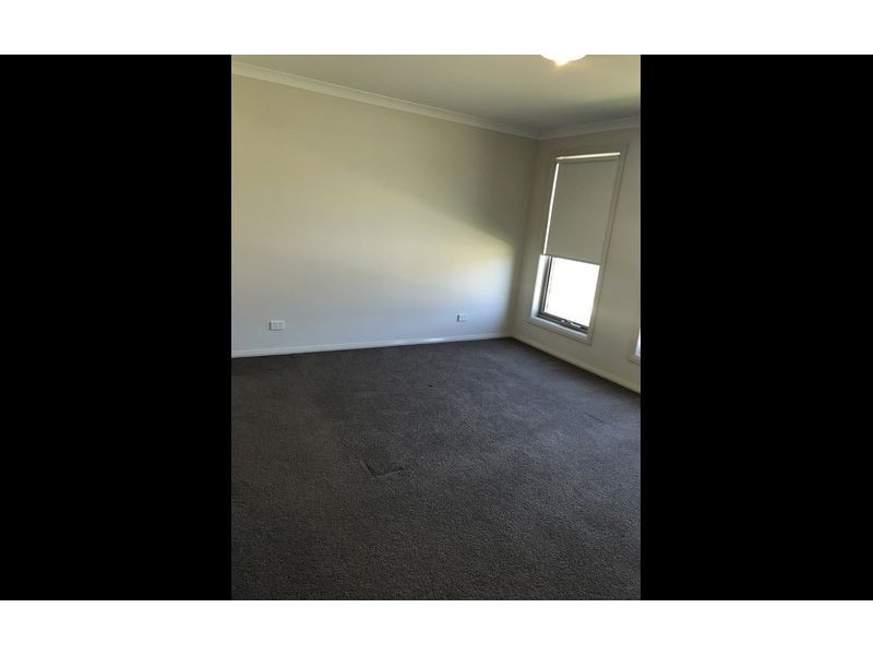 6/110 Greta Drive, Lavington NSW 2641