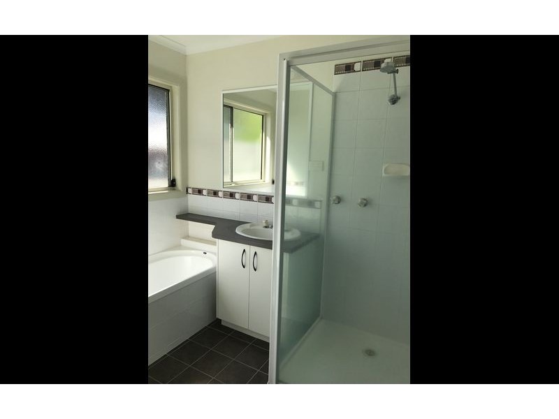 1/18 Henty Street (East), Culcairn NSW 2660