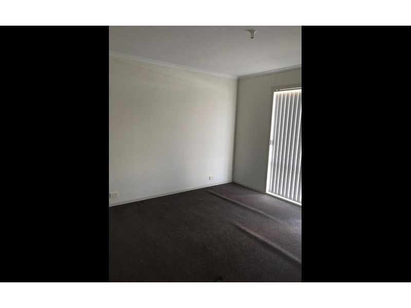 1/18 Henty Street (East), Culcairn NSW 2660