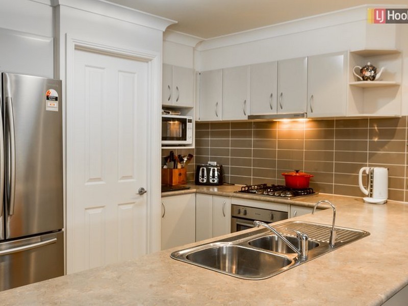 111 Whitebox Circuit, Thurgoona NSW 2640