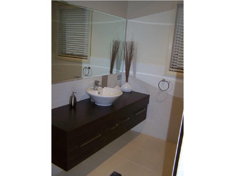 42 Cypress Drive, Mulwala NSW 2647