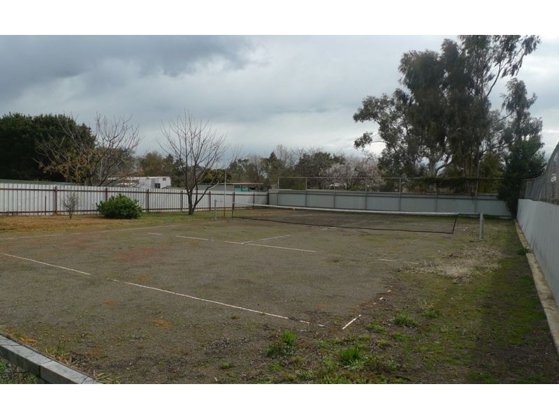 13 Pell Street, Howlong NSW 2643