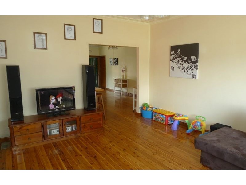 828 Mate Street, Albury NSW 2640