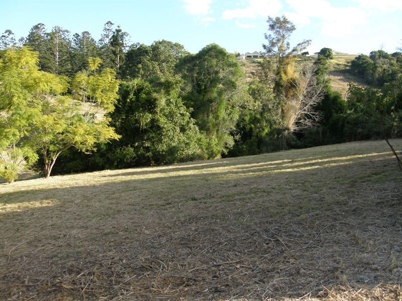 252 Moons Lane, Brookfield QLD 4069