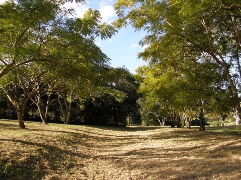 252 Moons Lane, Brookfield QLD 4069