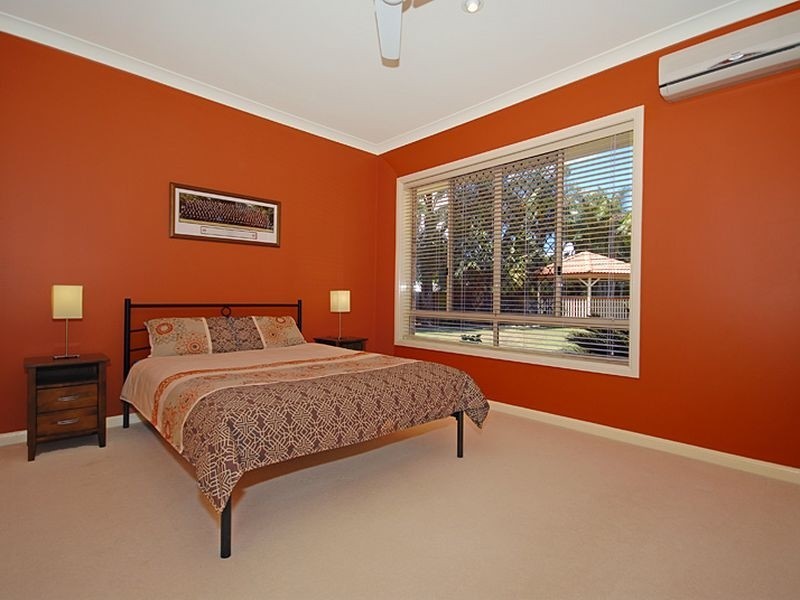17 Blackbutt Place, Brookfield QLD 4069