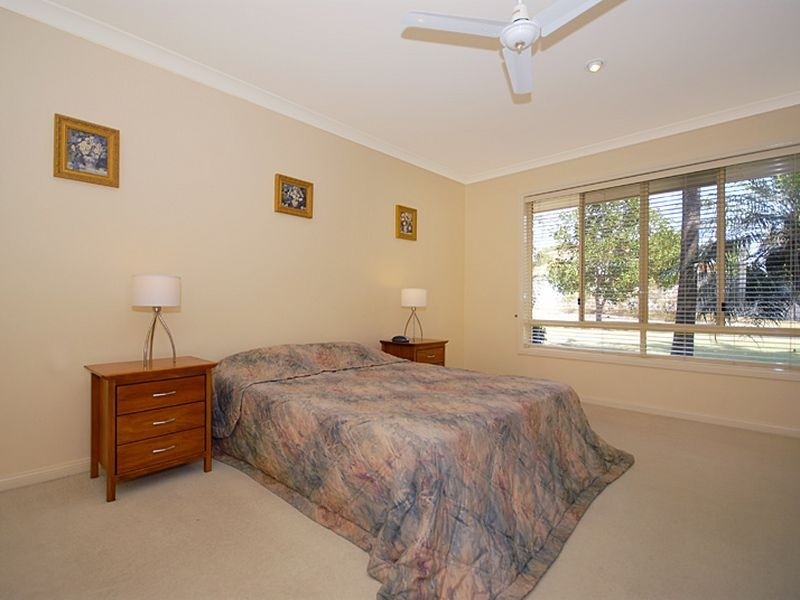 17 Blackbutt Place, Brookfield QLD 4069