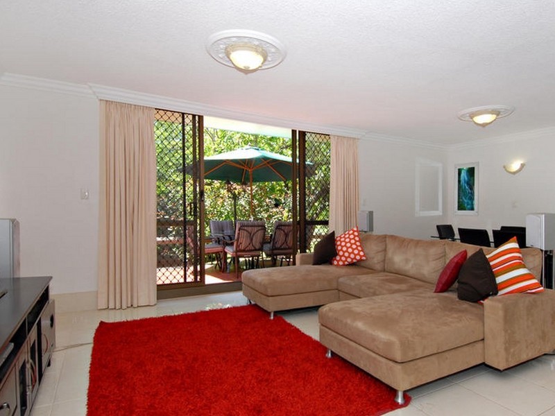 1/120 Whitmore Street, Taringa QLD 4068