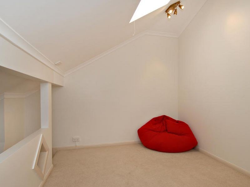 1/120 Whitmore Street, Taringa QLD 4068