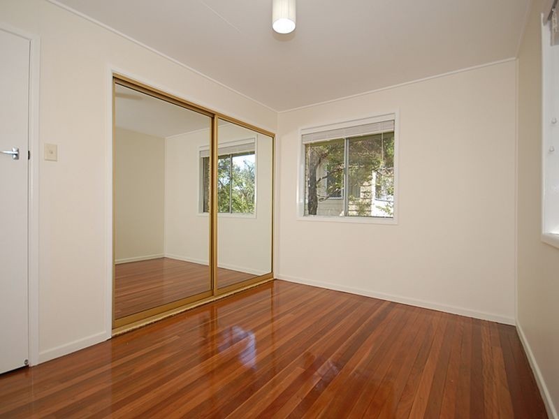 41 Caesar Road, Ferny Hills QLD 4055