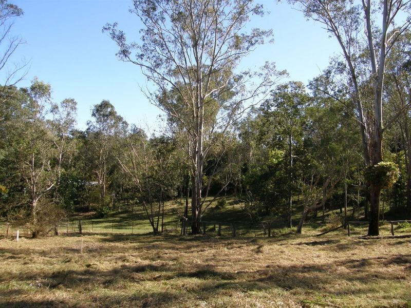 541 Brookfield Road, Kenmore Hills QLD 4069