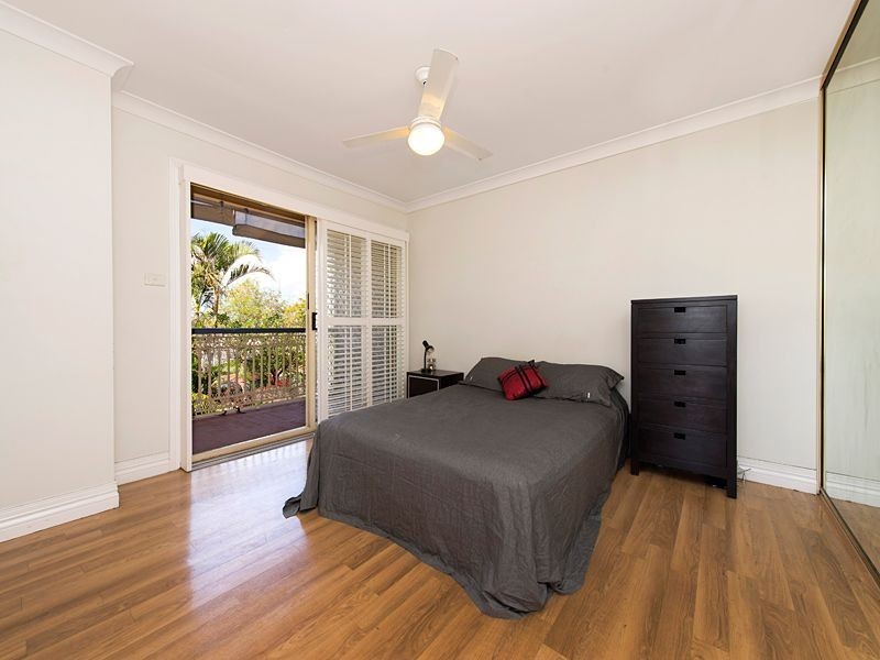 7/27 Swann Road, Taringa QLD 4068