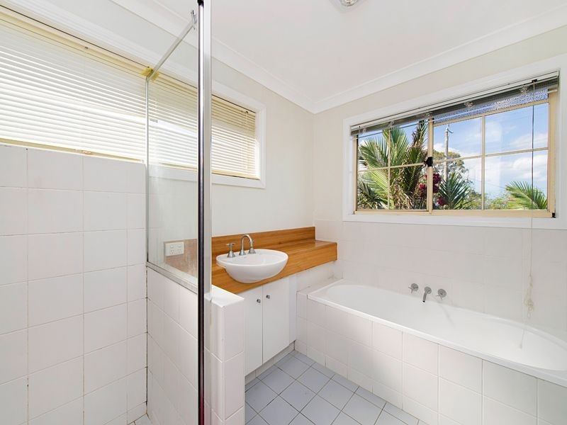 7/27 Swann Road, Taringa QLD 4068