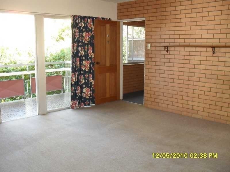 3/66 Woodstock Road, Toowong QLD 4066