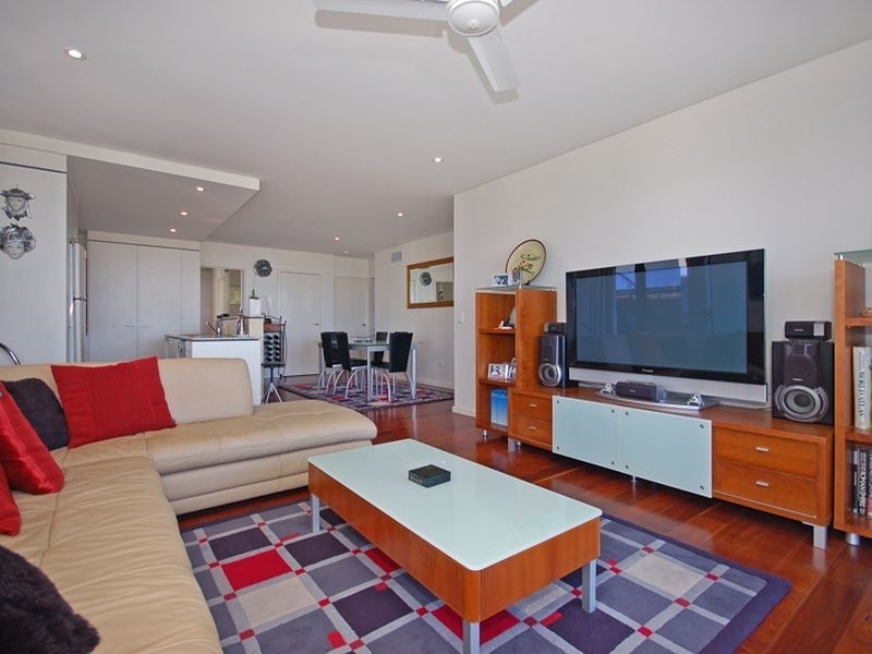 41/26 Holland Street, Toowong QLD 4066