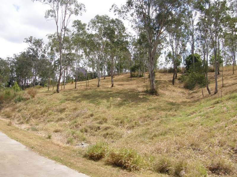 35 Winrock Street, Brookfield QLD 4069