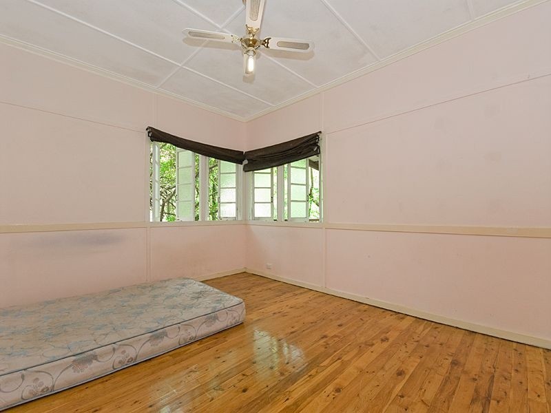 28 Todd Street, Taringa QLD 4068