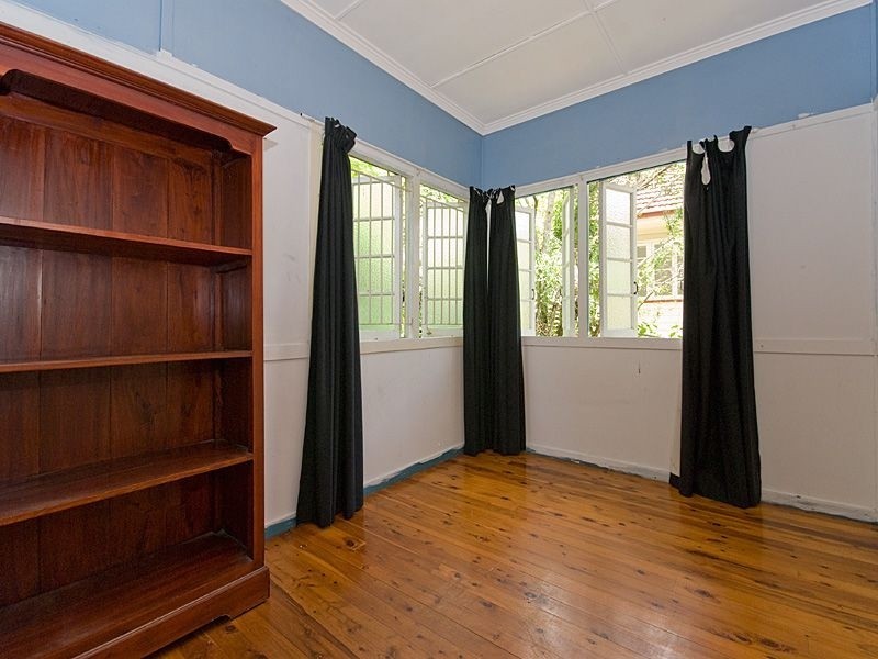 28 Todd Street, Taringa QLD 4068