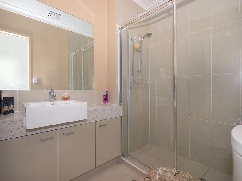 27/29 Alpha Street, Taringa QLD 4068