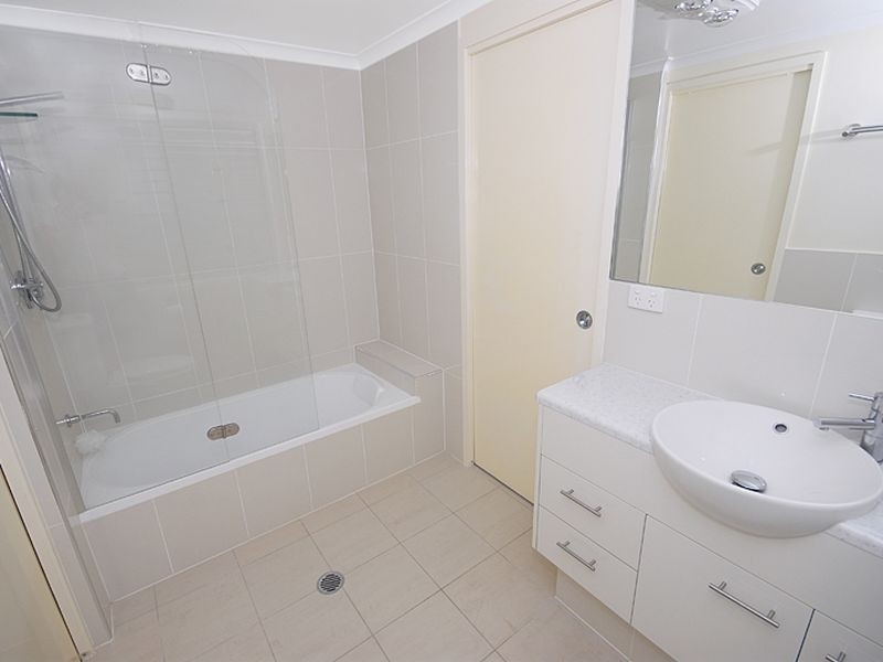2/54 Terrace Street, Toowong QLD 4066