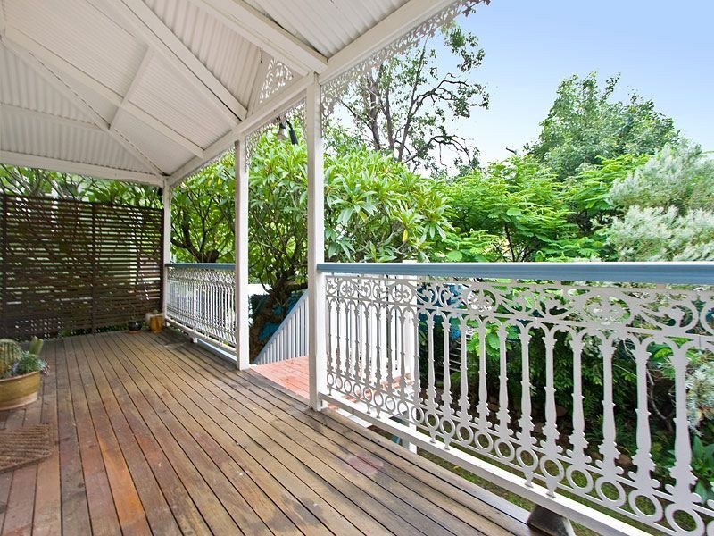 10 Princess Street, Taringa QLD 4068