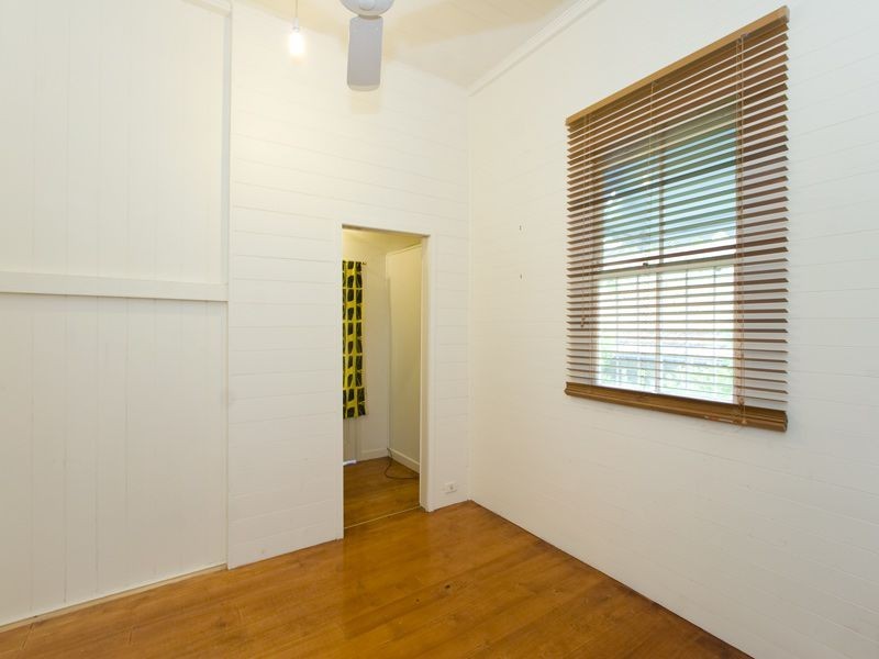 10 Princess Street, Taringa QLD 4068
