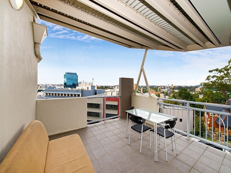 19/36 Holland Street, Toowong QLD 4066