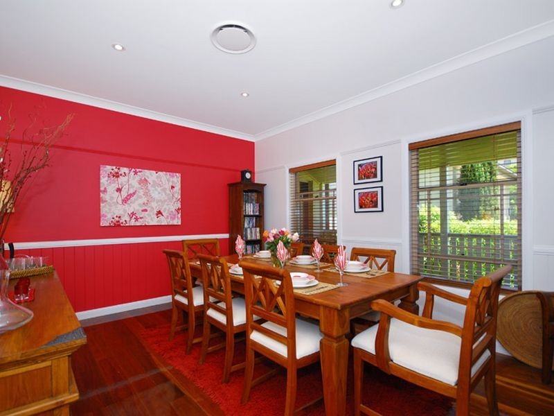 11 Mcconnell Crescent, Brookfield QLD 4069