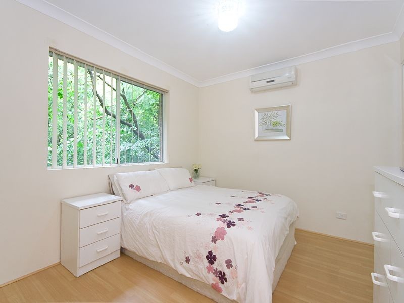 8/38 Alpha Street, Taringa QLD 4068