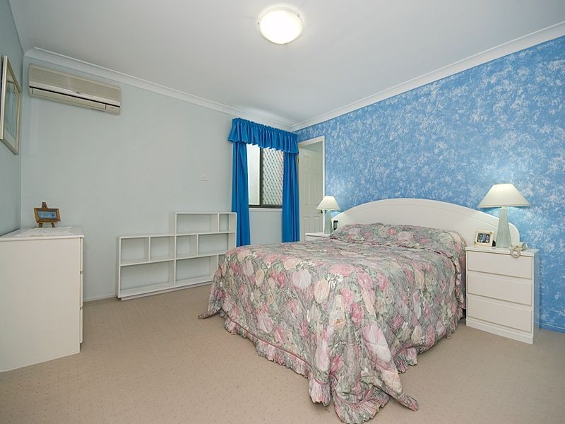 7 Wyndarra Street, Kenmore QLD 4069
