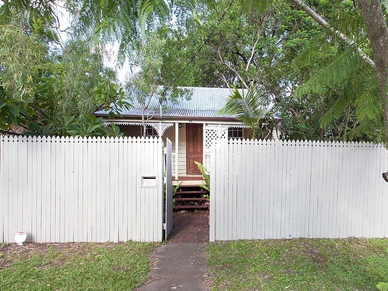 14 St Osyth Street, Toowong QLD 4066