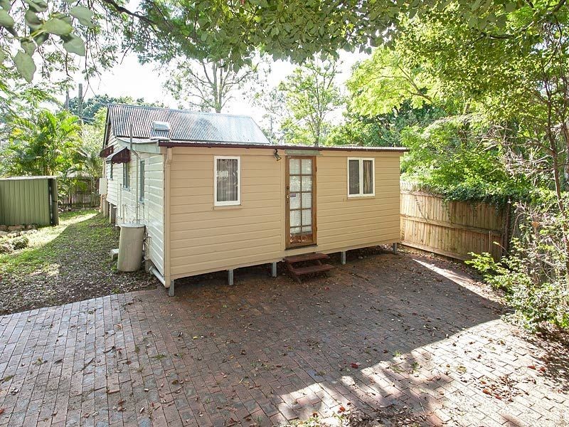 14 St Osyth Street, Toowong QLD 4066