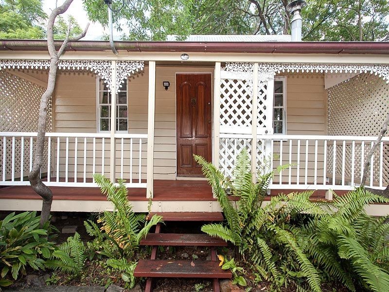 14 St Osyth Street, Toowong QLD 4066