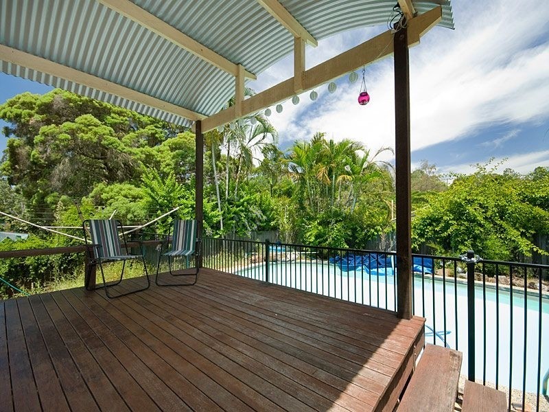 17 Wiseman Street, Kenmore QLD 4069